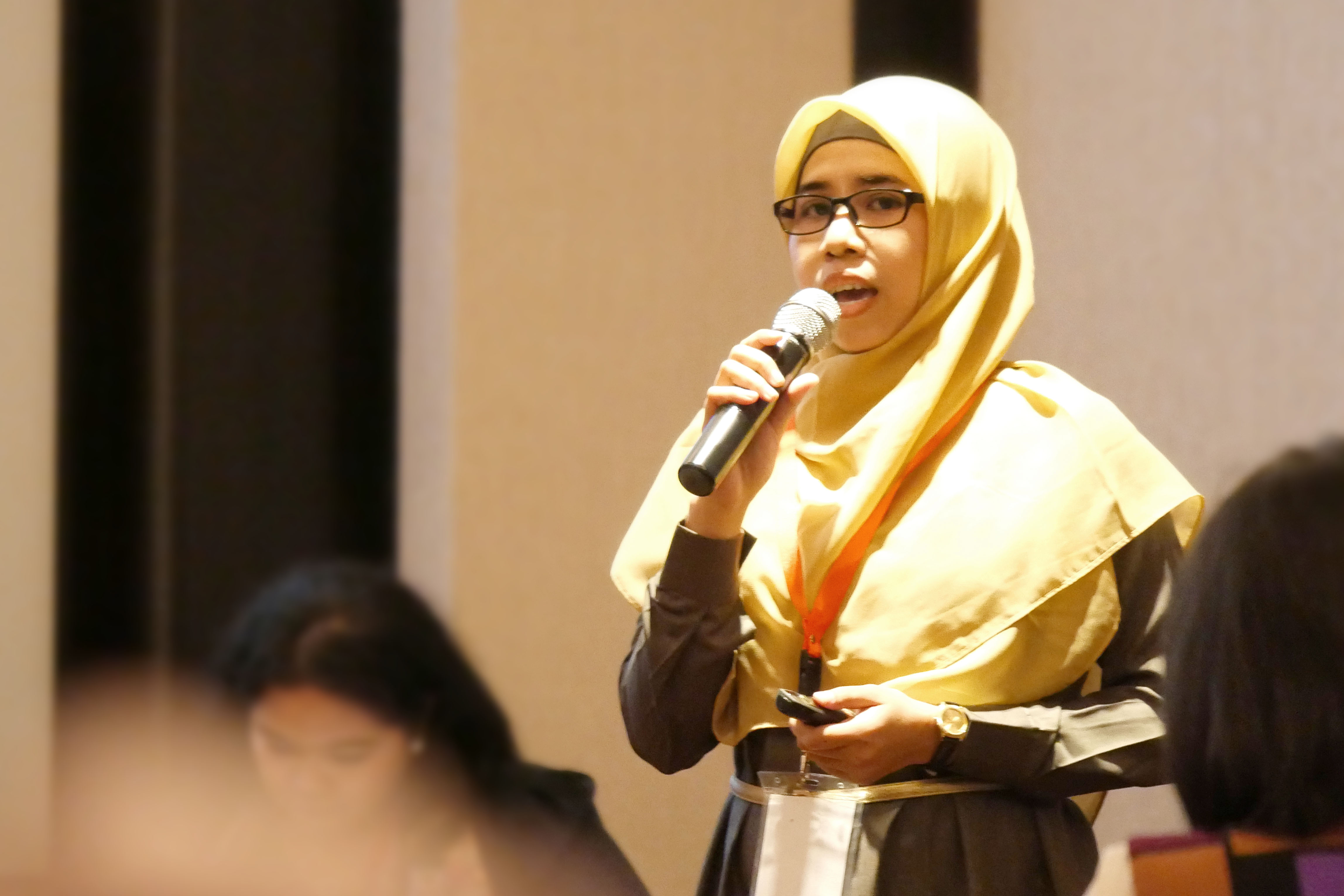 Nur Alvia Pratiwi as a Postgraduate ProgrammeStudent of LSPR – Jakarta, presented her research about “Marketing Communication Strategy of Non-Formal Education Institution in Doing Brand Rejuvenation to Change Public Perception” in the Call For Abstracts, ASEAN Public Relations Conference in Bali, Indonesia.