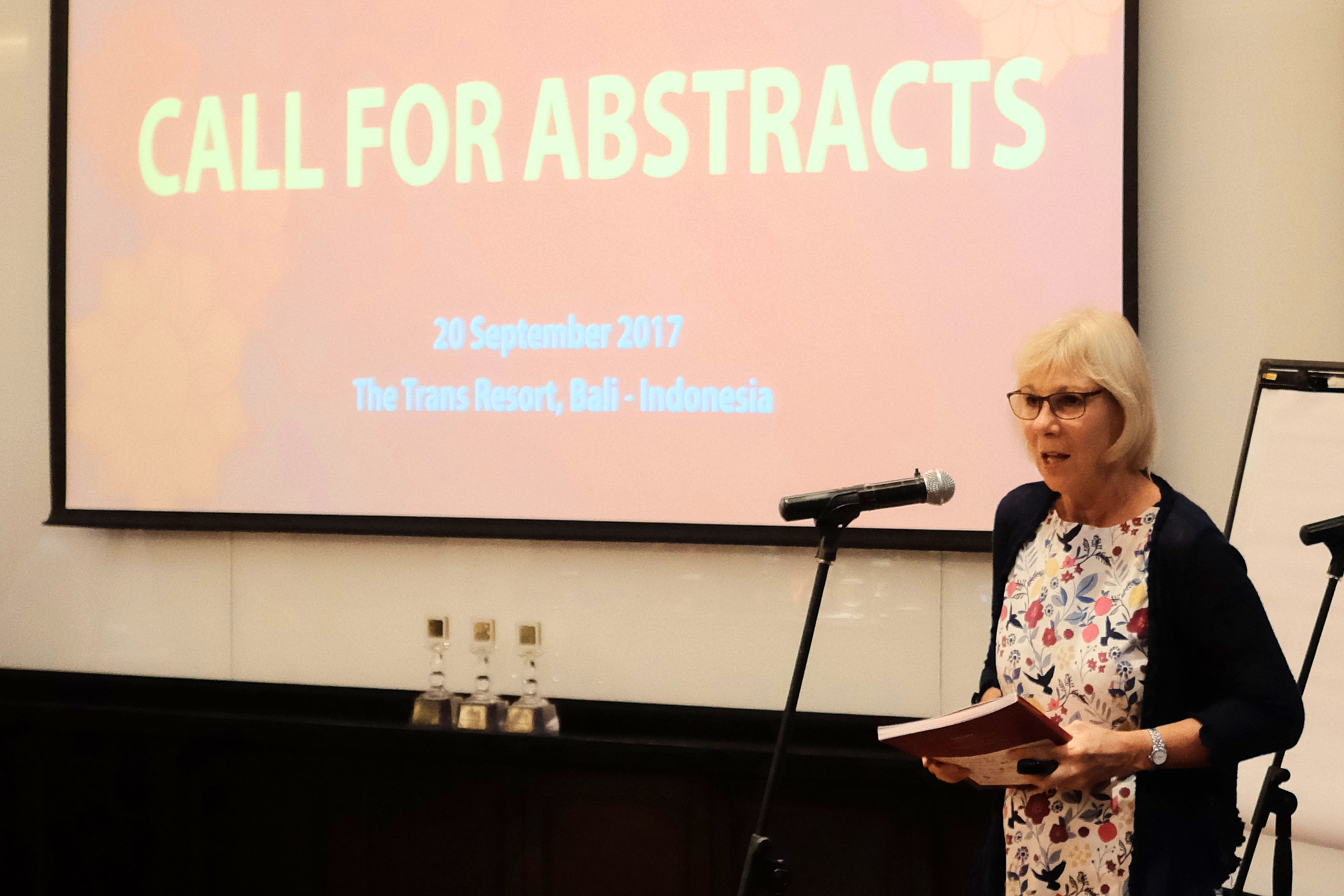 International Workshop: How to Get into Academic with Prof. Anne Gregory, Professor of Corporate Communication, University of Huddersfield, UK